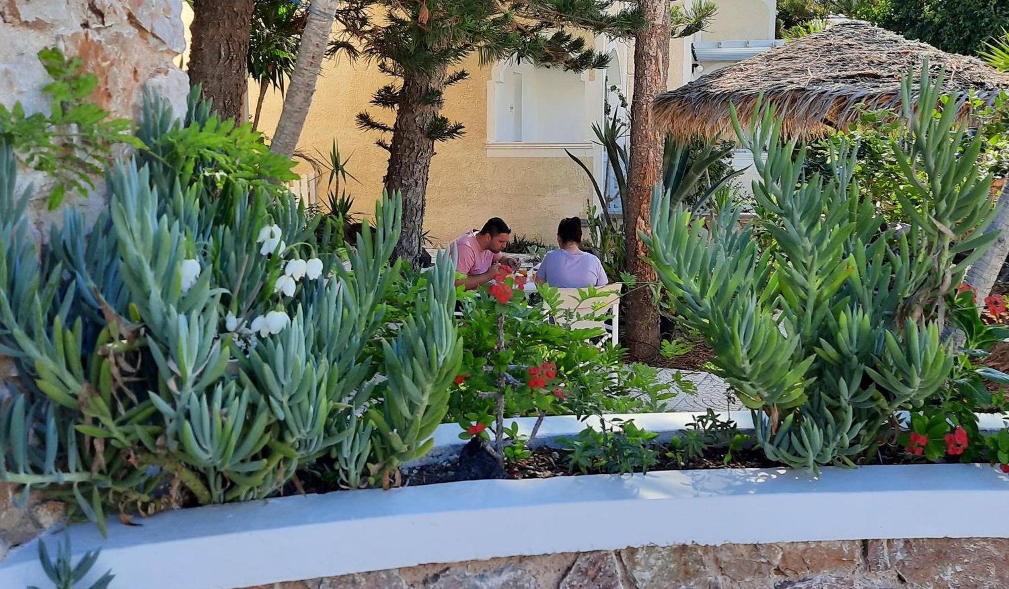 Hotel Zeus Kamári Exterior foto